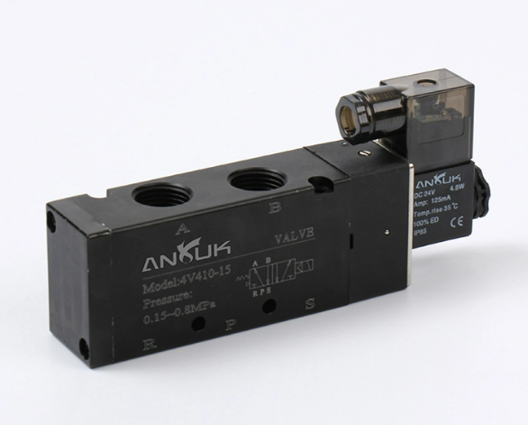 Cómo cablear una válvula solenoide